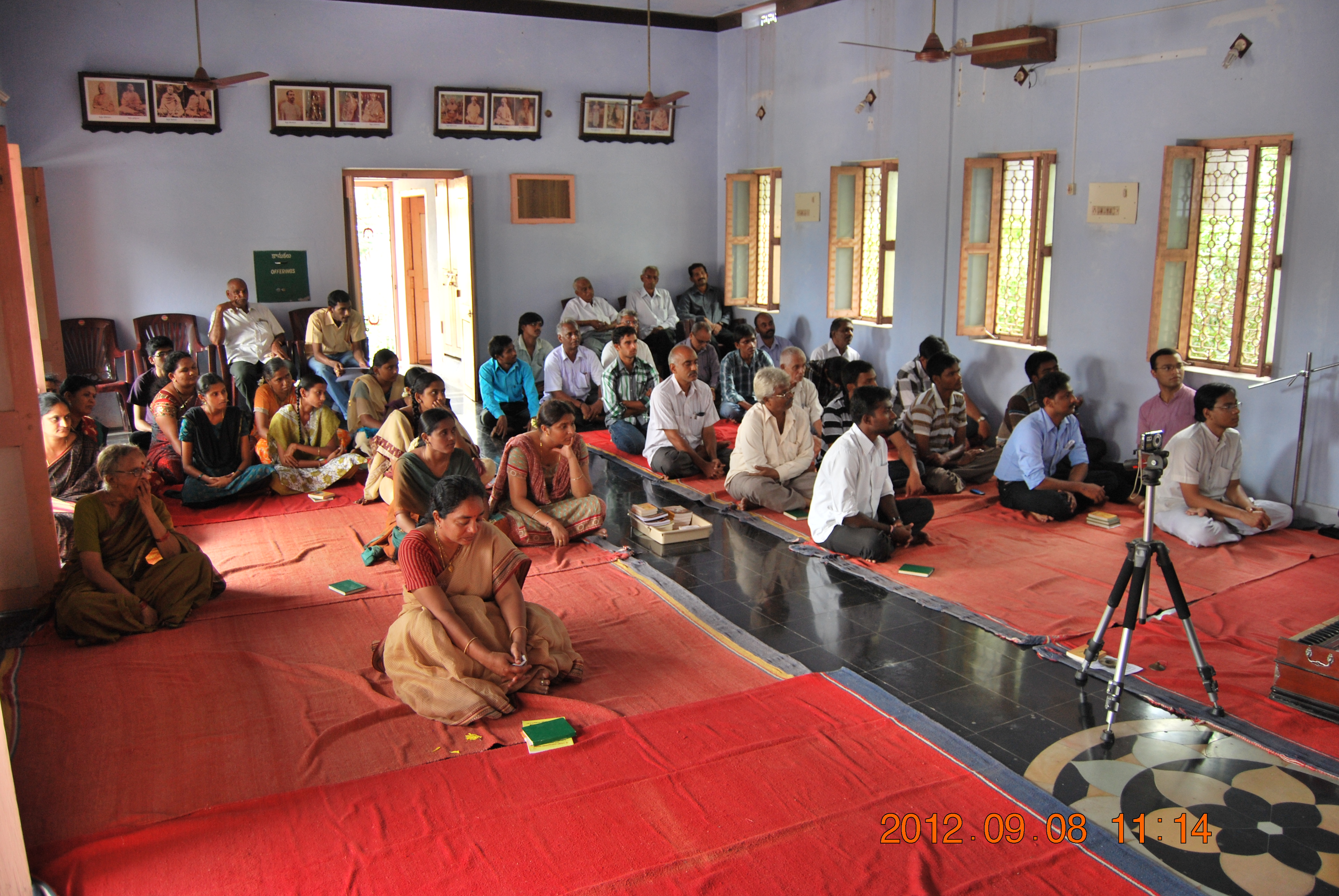 Gathering of devotees 8 Sep 2012