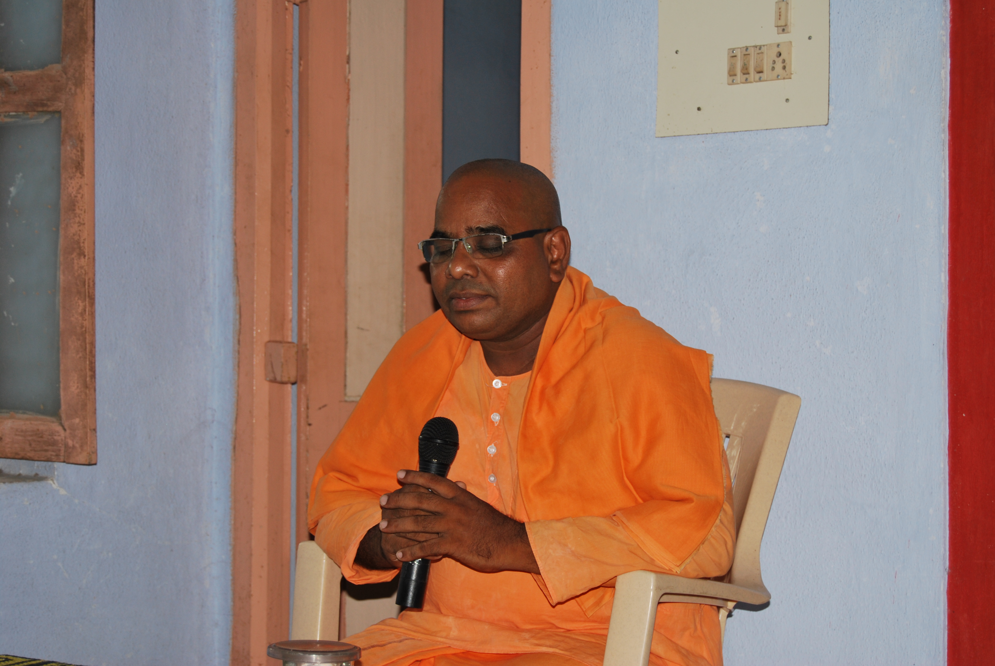 Rev. Swami Svasamvedyanandaji Maharaj.